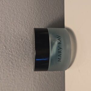 New Mary Kay Indulge® Soothing Eye Gel